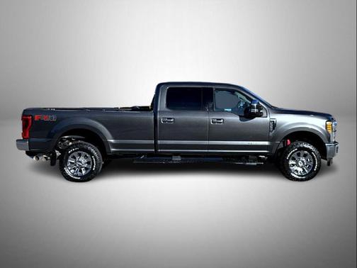2017 Ford F-350 Lariat