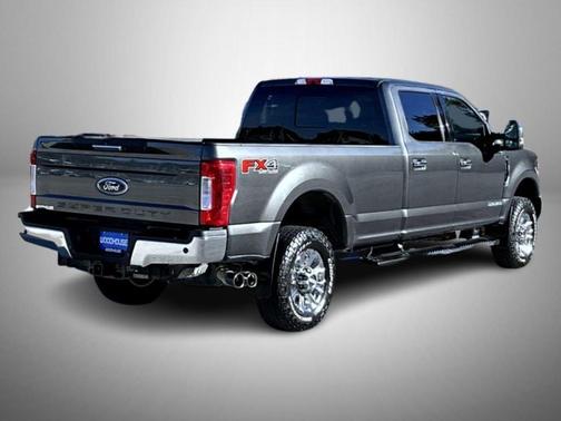 2017 Ford F-350 Lariat