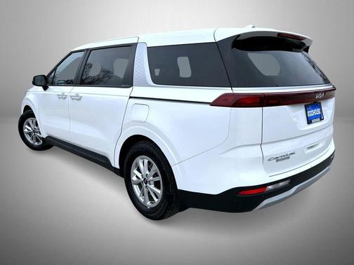 2022 Kia Carnival LXS