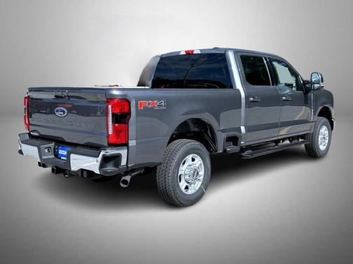 2026 Ford F-350 XLT
