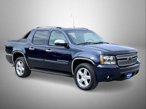 Dark Blue Metallic 2007 Chevrolet Avalanche 1500 LT