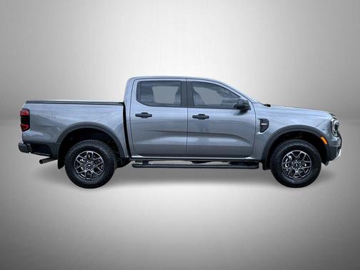 Carbonized Gray Metallic 2025 Ford Ranger XLT