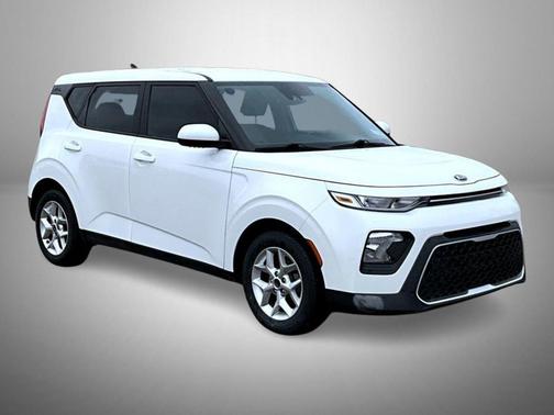 Snow White Pearl 2021 Kia Soul S