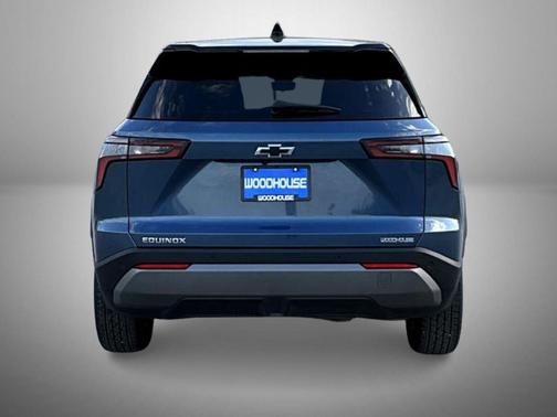 Lakeshore Blue Metallic 2025 Chevrolet Equinox 1LT