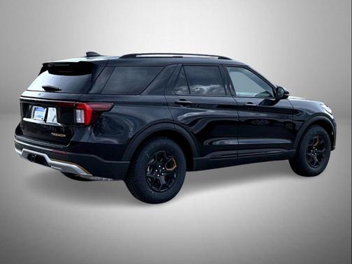Agate Black Metallic 2026 Ford Explorer Tremor