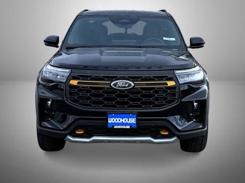 Agate Black Metallic 2026 Ford Explorer Tremor