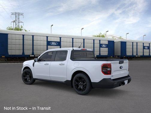 Space White Metallic 2026 Ford Maverick Lariat