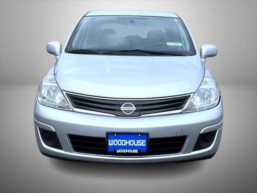 2011 Nissan Versa 1.8 S