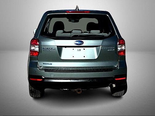 2016 Subaru Forester 2.5i