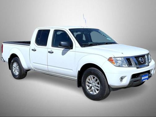 Glacier White 2016 Nissan Frontier SV