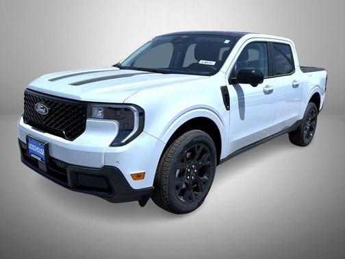 Space White Metallic 2026 Ford Maverick Lariat