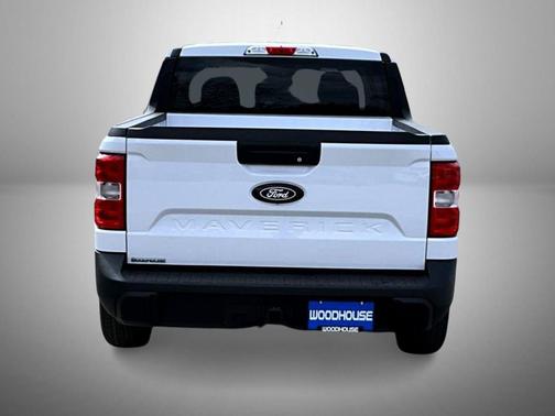 Oxford White 2026 Ford Maverick XLT