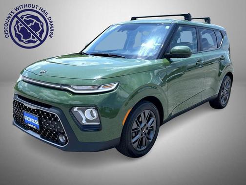 Undercover Green 2020 Kia Soul EX