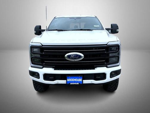 2026 Ford F-350 Platinum