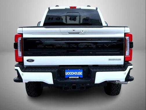 2026 Ford F-350 Platinum