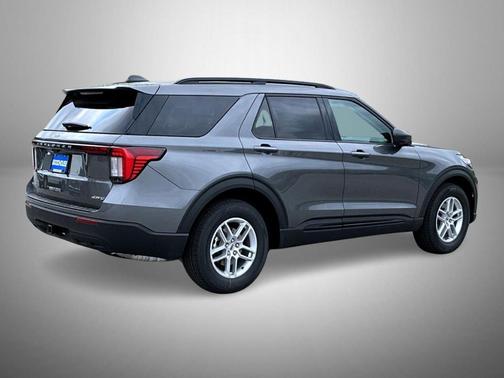 Carbonized Gray Metallic 2026 Ford Explorer Active