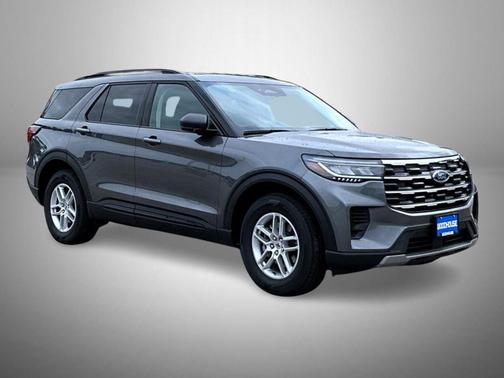 Carbonized Gray Metallic 2026 Ford Explorer Active