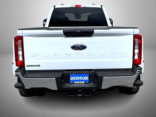 2026 Ford F-350 XLT