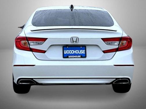 Platinum White Pearl 2022 Honda Accord Sport 2.0T