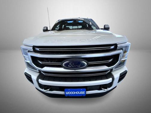 2022 Ford F-250 Platinum