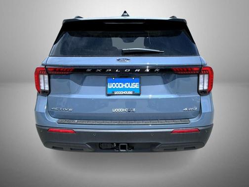 Vapor Blue Metallic 2026 Ford Explorer Active
