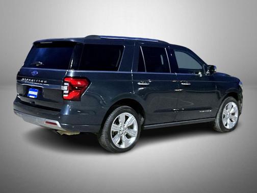 2024 Ford Expedition Platinum