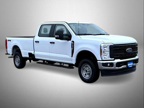 Oxford White 2026 Ford F-250 XL