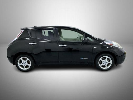 2012 Nissan Leaf SL