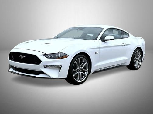 Oxford White 2022 Ford Mustang GT Premium