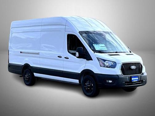 Oxford White 2026 Ford Transit-250 Base