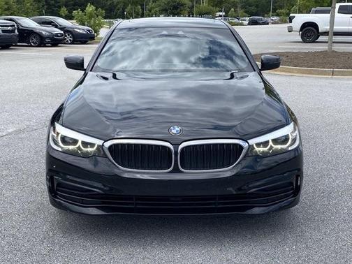 2019 BMW 530 i