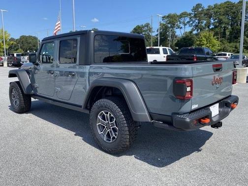 2025 Jeep Gladiator Mojave