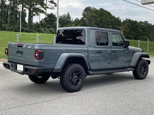 2025 Jeep Gladiator Sport