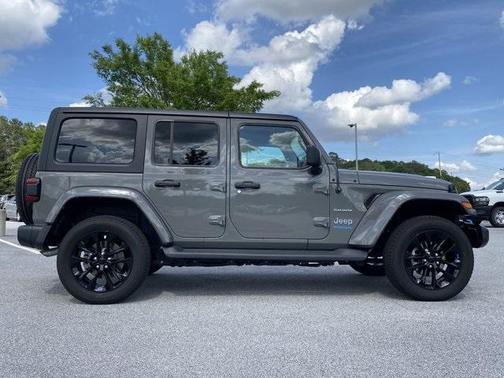 2022 Jeep Wrangler Unlimited 4xe Sahara