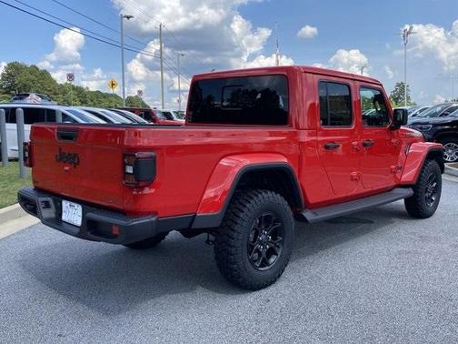 2025 Jeep Gladiator Sport