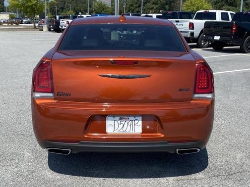 2021 Chrysler 300 Touring