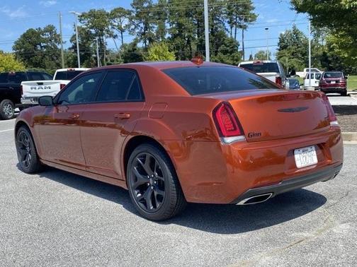 2021 Chrysler 300 Touring