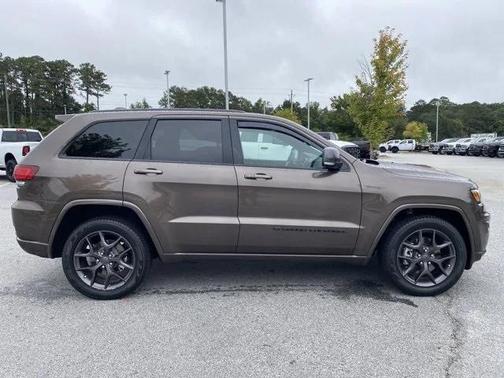2021 Jeep Grand Cherokee 80th Anniversary 4x2