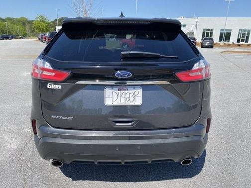 2020 Ford Edge SE