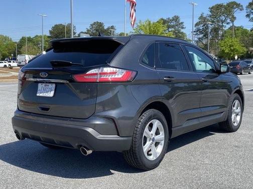 2020 Ford Edge SE