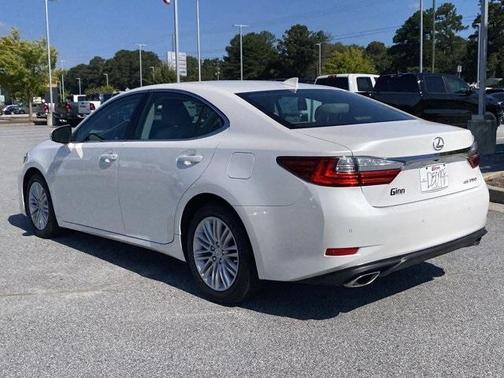 2017 Lexus ES 350 Base