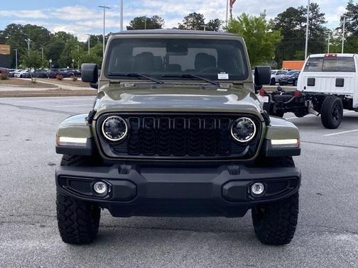 2025 Jeep Gladiator Sport