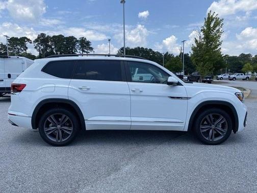 2021 Volkswagen Atlas 3.6 V6 SE w/ Technology R-Line