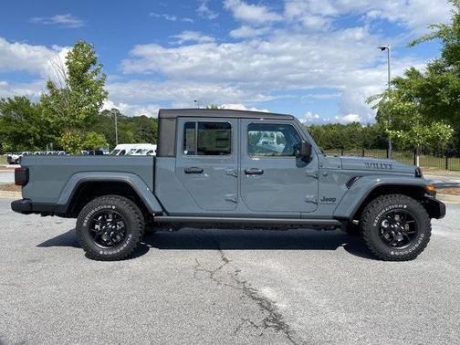 2025 Jeep Gladiator Sport