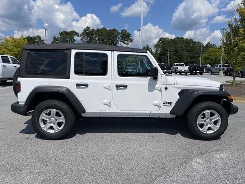 2022 Jeep Wrangler Unlimited Sport
