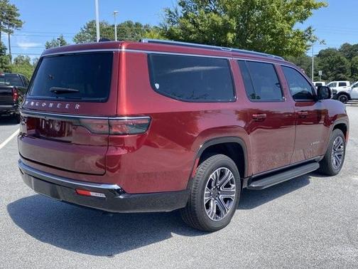 2024 Jeep Wagoneer L Base
