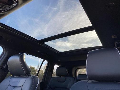 2022 Jeep Grand Cherokee 4xe Summit