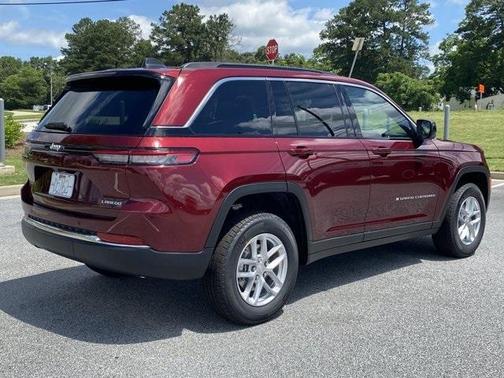 2025 Jeep Grand Cherokee Laredo X