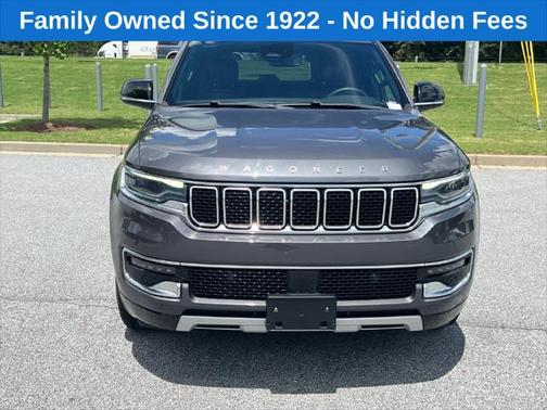 Baltic Gray Metallic Clearcoat 2024 Jeep Wagoneer L Series II 4x4