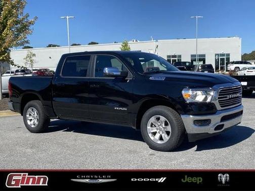 2024 RAM 1500 Laramie Crew Cab 4x4 57' Box